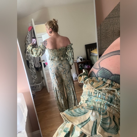 Spell & the Gypsy Aurora Large Pant set - Picture 5 of 5